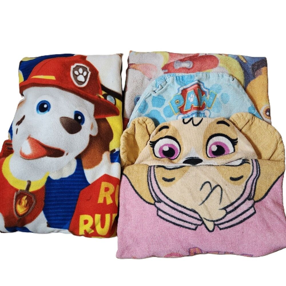 Paw Patrol Little Kids Bundle Hooded Towels and Fleece Blanket Lot